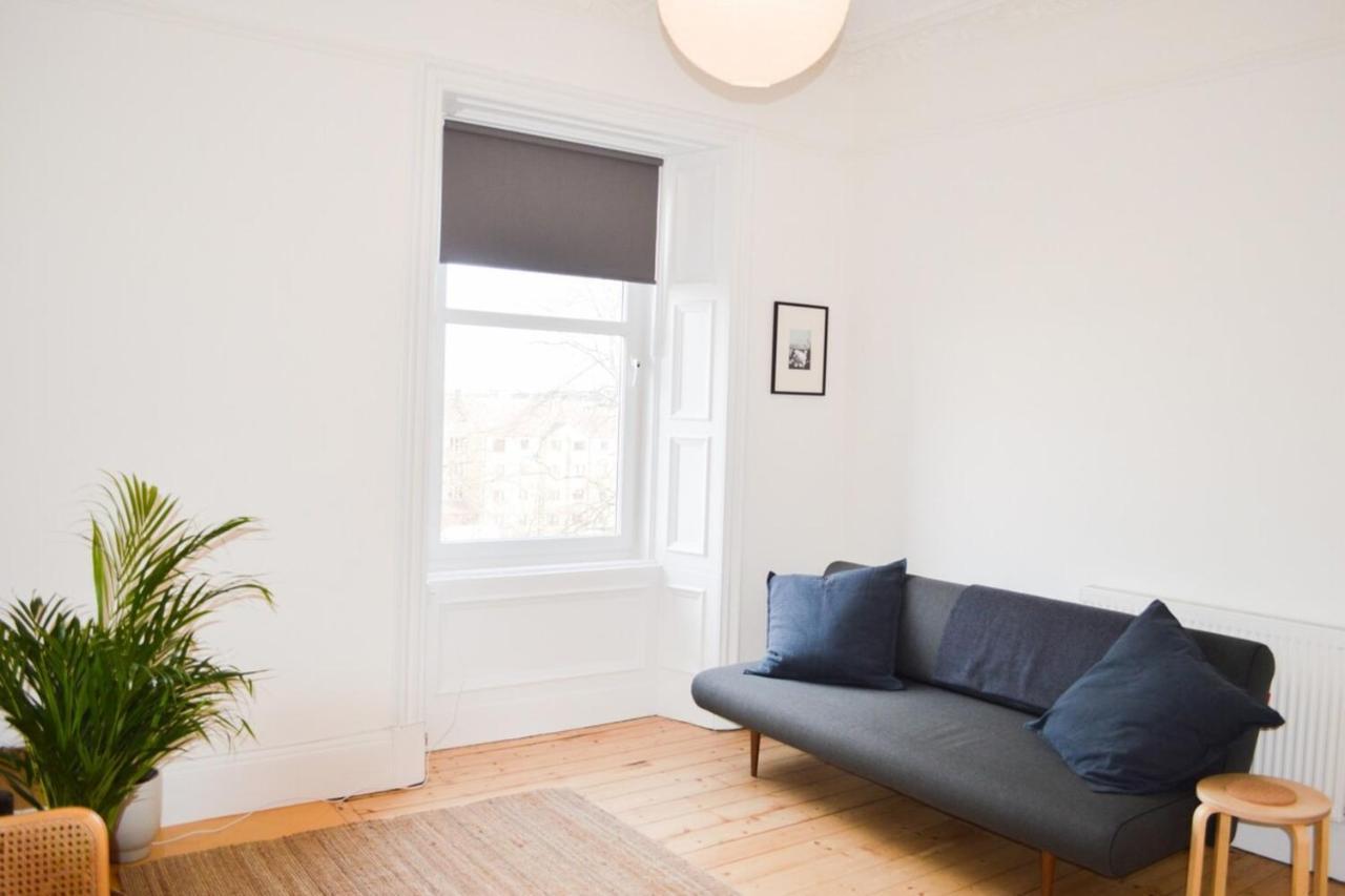 Modern 1 Bedroom Flat In The Heart Of Edimburgo Exterior foto