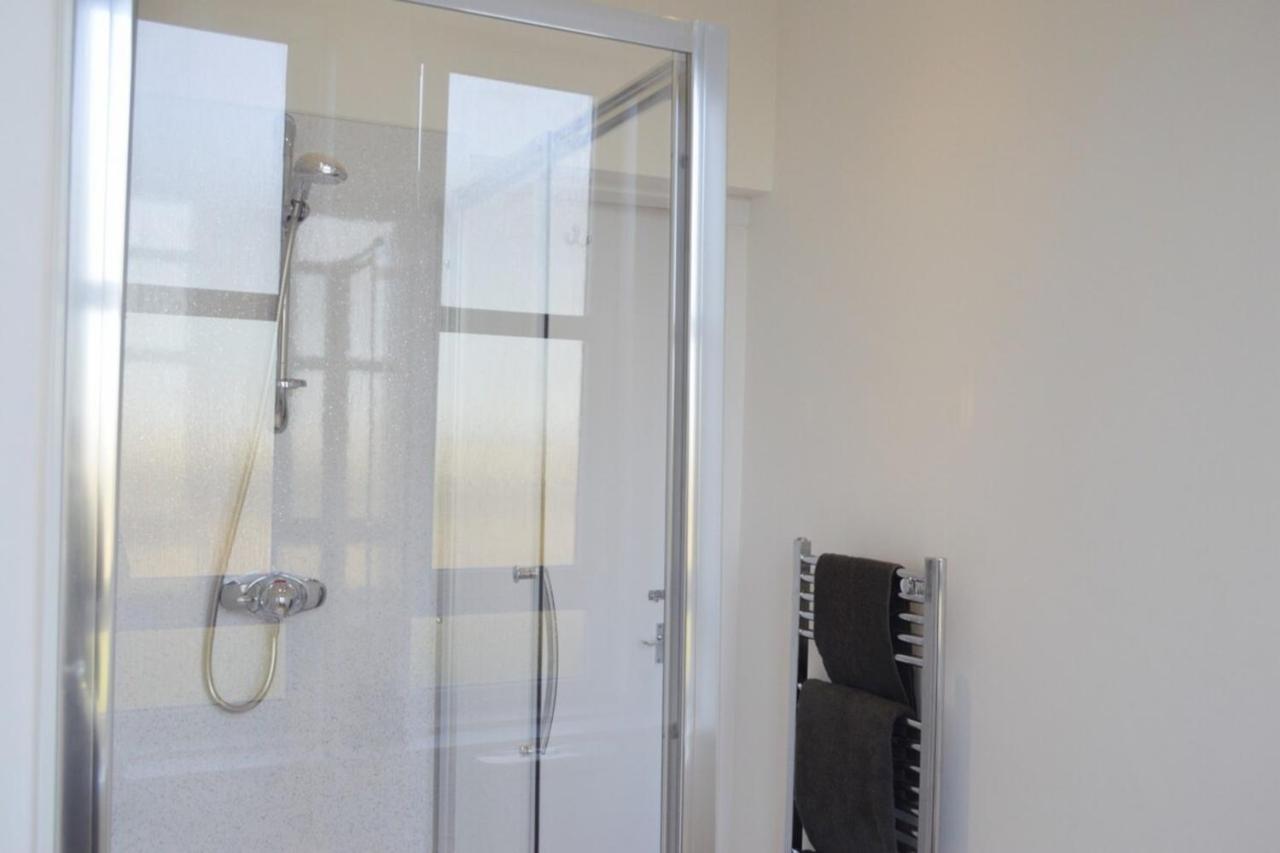 Modern 1 Bedroom Flat In The Heart Of Edimburgo Exterior foto
